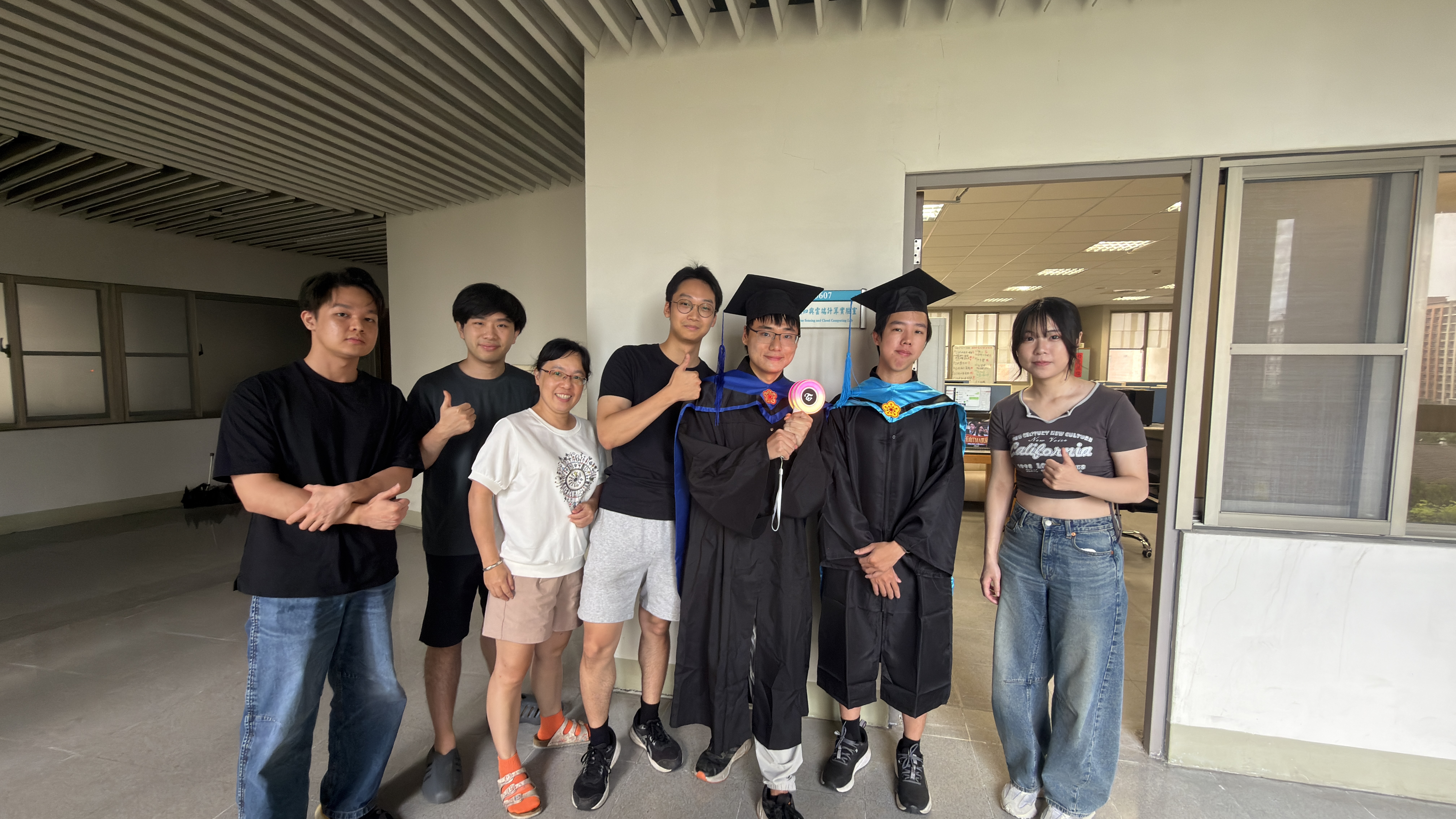 畢業合影